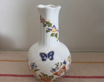 An Aynsley Cottage Garden Fine Bone China  flower design medium sized posy vase ( small chip)