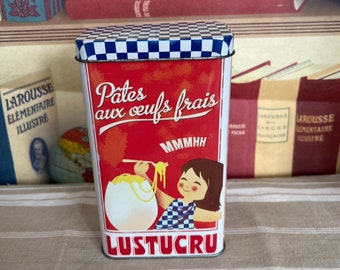 Een origineel Frans vintage Lustucru 'Pates aux oeufs frais' origineel blik