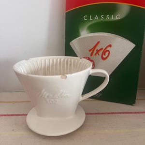 Vintage Melitta Drip Coffee Filter Holder: Retro Pour Over Size 102
