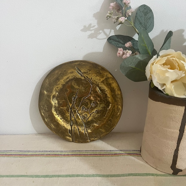 A beautiful French vintage plate dish made from brass. Perfect for jewellery, keys or Knick knacks on a hall table or dressing table