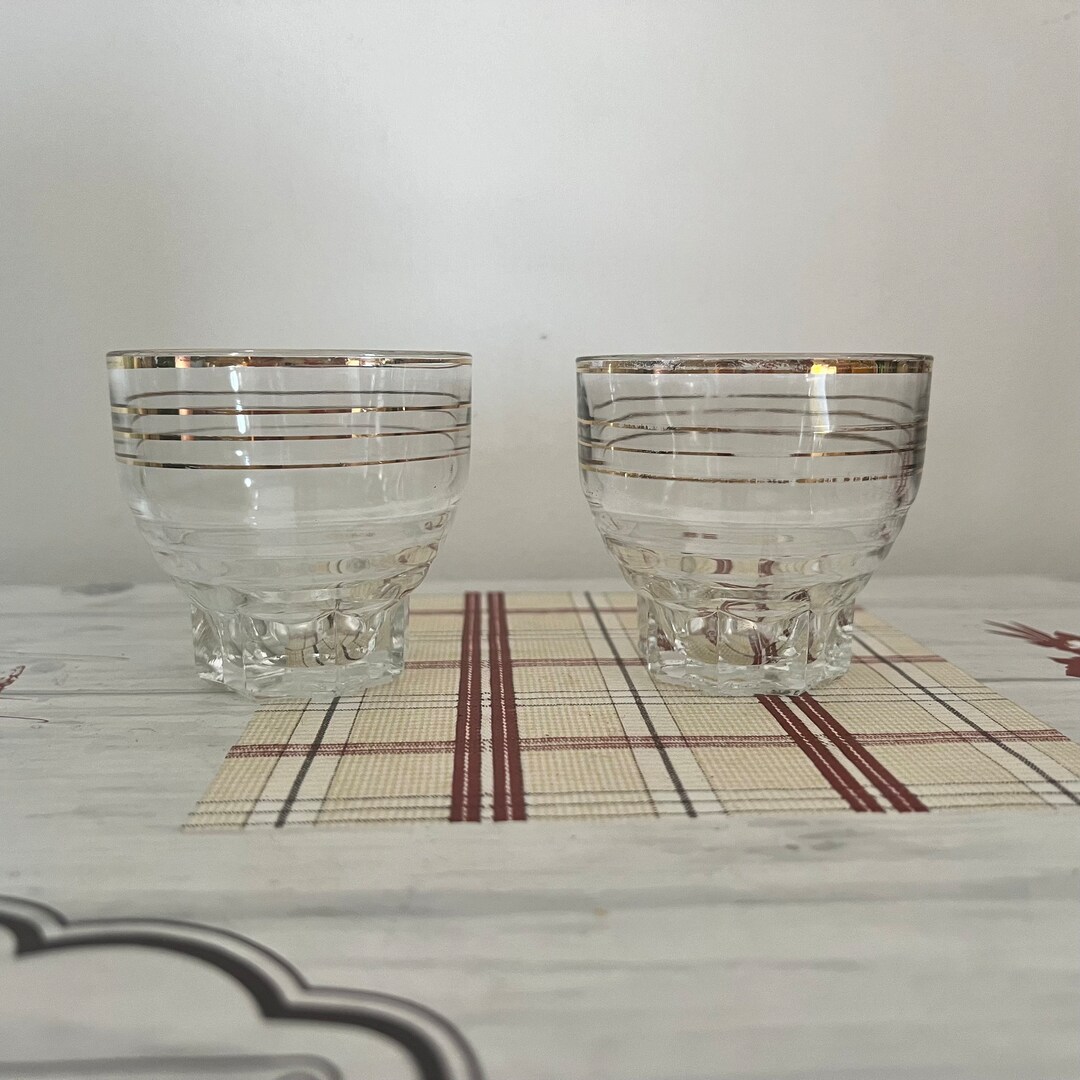 An Original 1950s Set of 2 French Water Glasses With a Pretty Etsy