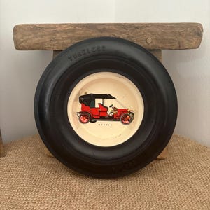 Vintage Clifton Pottery Austin car design ashtray with 'Tubeless' tyre surround