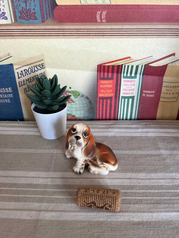 イタリア1950年代ビンテージ 手描きの瞳が美しいビーグル犬の陶器ブックエンド かわいいヴィンテージの陶器製ビーグル犬の置物 - Etsy 日本