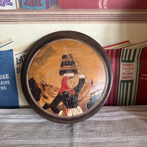 Original French  Vintage  brown wooden lidded round box from Biarritz