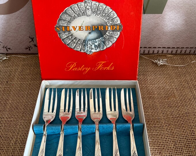 A Silverpride Matador Design Boxed Set of 6 Silver Plated EPNS A1