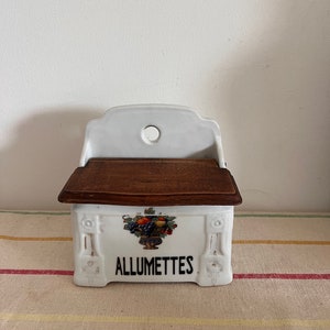 Boîte de rangement murale vintage française en porcelaine d&#39;Allumettes avec couvercle en bois