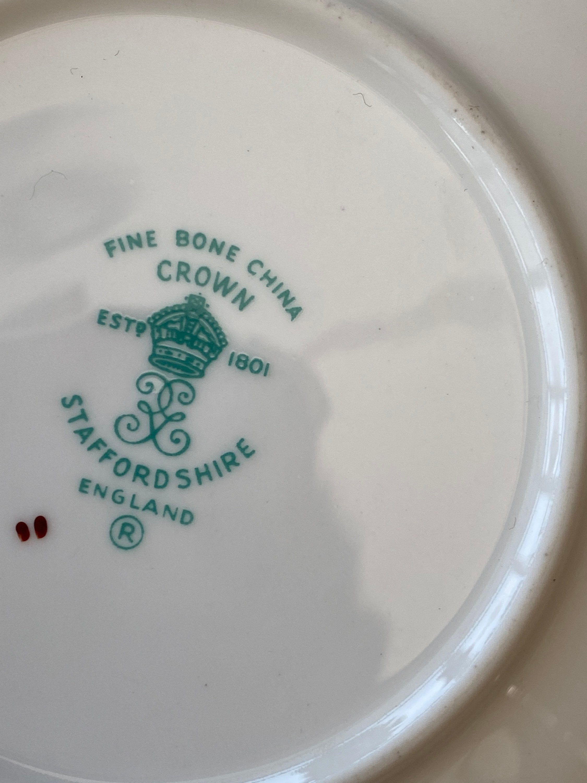 CROWN staffordshire 陶器　England An Exquisite Trio Crown Staffordshire Rock Bird 5322 1970s Tea Cup