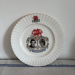 A  Queen Anne  round china dish to commemorate the marriage of HRH The Prince of Wales, Prince Charles & Princess Diana in 1981