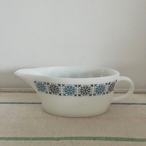 A Pyrex JAJ  glass white  blue and grey Chelsea  design sauce gravy boat
