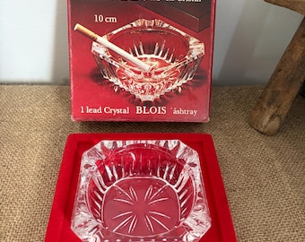A French vintage Cristal D'Arques Blois lead crystal square ashtray