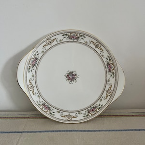 Rare vintage Royal 1979-1998  Royal  Doulton Alton Granville cake  plate in immaculate condition