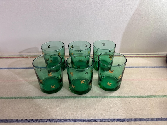 Ancien verre à liqueur, en cristal taillé, Massenet de Saint Louis