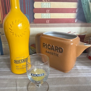 A stunning large Ateliers du Ceramique Ricard French caramel honey coloured  water jug  approx 6&quot; high