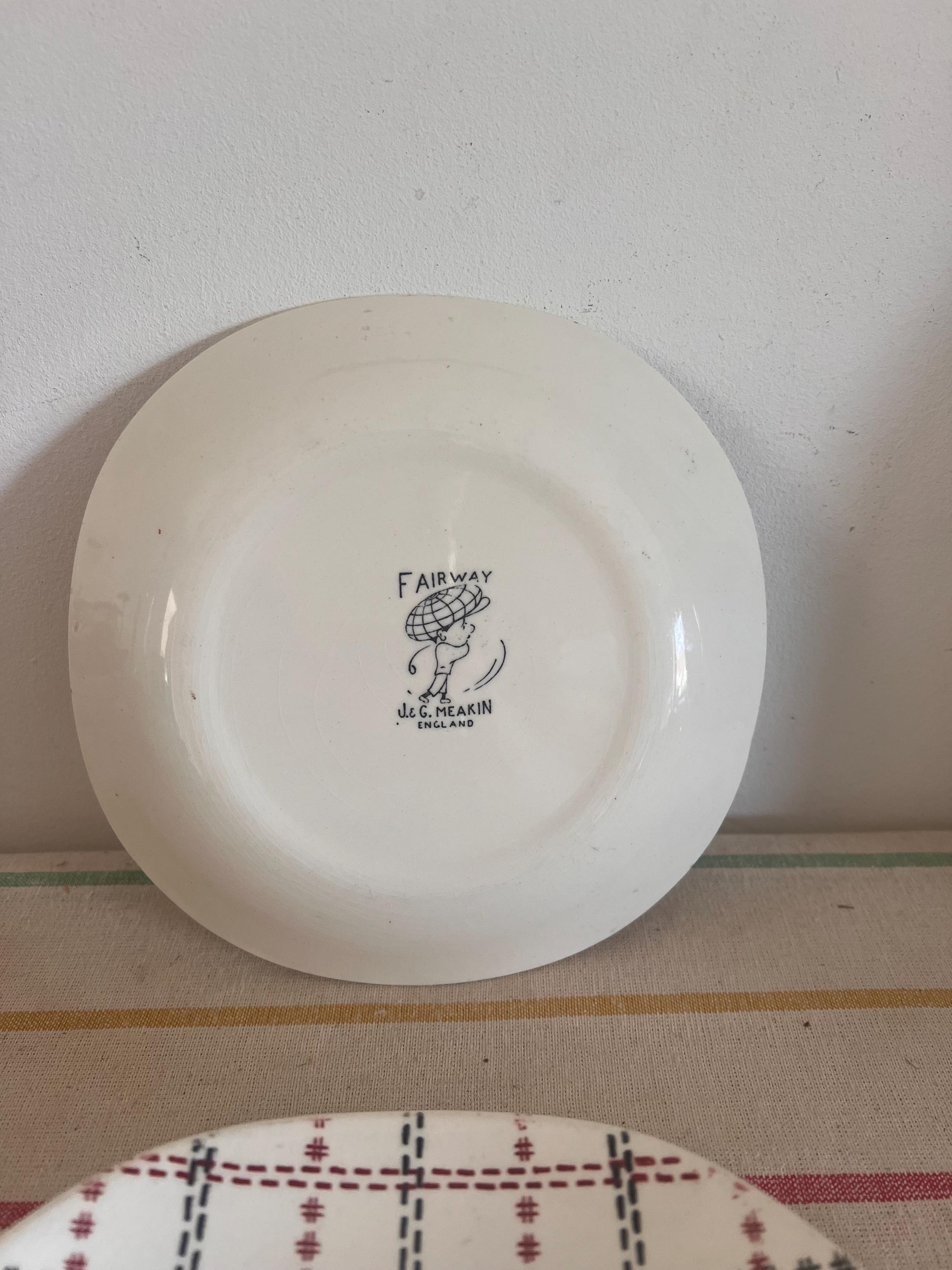 A Set of Six J G Meakin Fairway China Tea Side Plates With an 