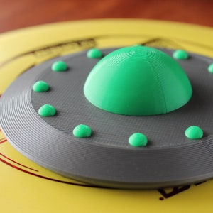 UFO discgolf minimarker, vliegende schotel, cadeau voor discgolfspeler