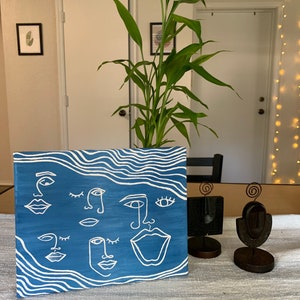 Pintura de lienzo acrílico - minimalista - caras de una línea - azul y blanco - arte de la pared - arte del lienzo - minimalismo boho