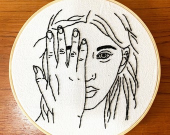 Portrait embroidery / Peek-a-boo / Modern Embroidery / Portrait / Embroidery Art / Line Art / Decorative Gift / Hoop Art