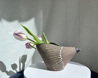 Vintage Ceramic Bird Vase / Bowl / Figurine by Thomas Hellström for Nittsjö. Handmade in Sweden, 1958. Model 5014