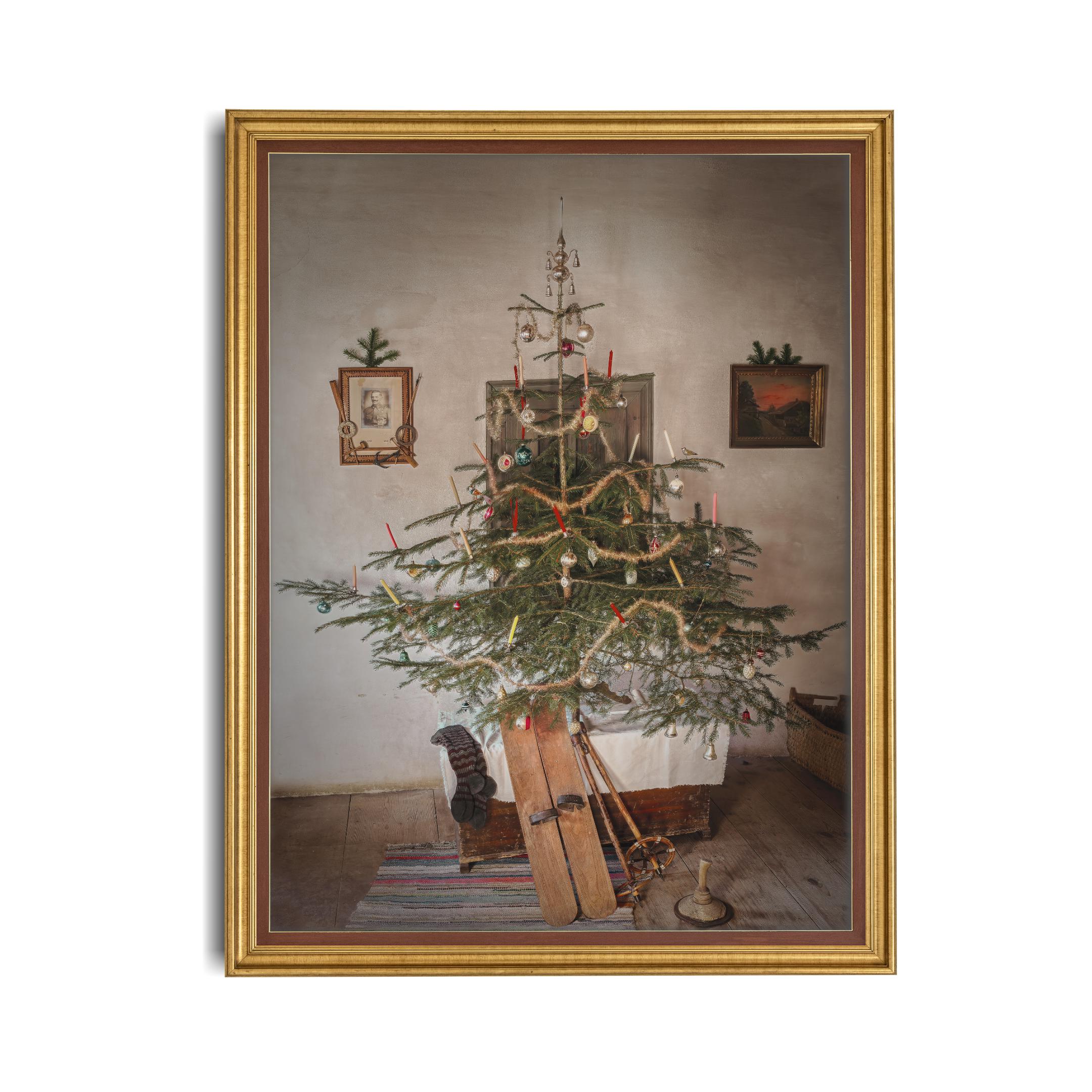 Antique Christmas Tree Print: Rustic Holiday Wall Art (digital Download) -  Etsy Israel, image size:2160x2160