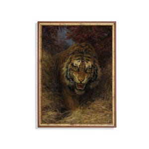 ジャングルの草の中の獰猛な虎のアートプリント - ヴィンテージ動物の壁飾り、野生の猫の絵画、大胆な自然アート、アンティークな野生動物のアートワーク