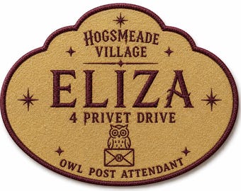Borsa a tracolla/borsetta per ragazze con la spilla di Hogsmeade di Harry Potter, vista dall'alto.