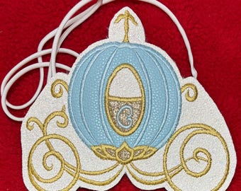 シンデレラのかぼちゃの馬車 フラットレイ、女の子用クロスボディバッグ