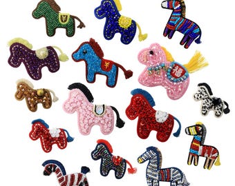 2 pezzi di toppe con perline a forma di cavallo portafortuna, applicazioni di pony cucite a mano per vestiti per bambini, kit fai da te per perline per il capodanno cinese