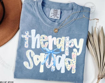 Camiseta de terapeuta Comfort Colors®, Equipo de Terapia, Regalo con Lazo para Terapeutas, Camiseta de Terapia, Consejero de Salud Mental, Psicoterapeuta, Psicólogo