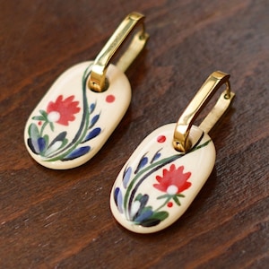 Minimalist womens earrings with floral pattern, Everyday Charming Earrings 5 cm, Handmade Painting Ukrainian Jewelry, Delicate Ethnic Style