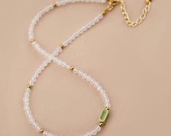 Collar de cristal de roca natural, delicado collar corto de cuentas de cuarzo transparente