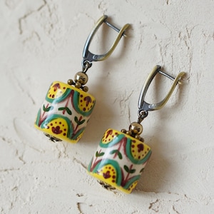 Handmade Ceramic Earrings with Traditional Kosiv Floral Pattern – Ukrainian Folk Art Jewelry – Green and Yellow Boho Earrings – Ukraine Gift