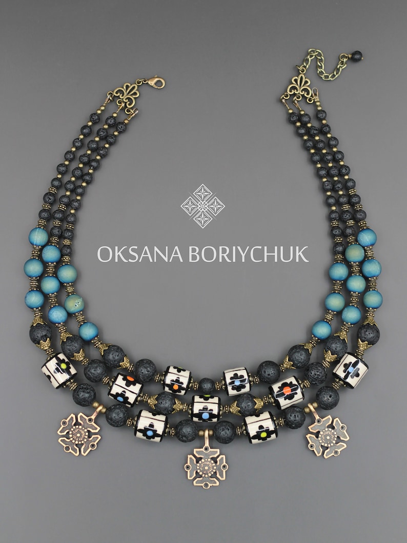 Necklace The Spring Delusion in 3 lines painting beads 48 cm in blue and black, regulated with an extender chain, ethnic Ukrainian jewelry image 5