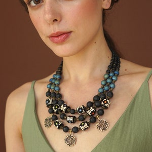Necklace The Spring Delusion in 3 lines painting beads 48 cm in blue and black, regulated with an extender chain, ethnic Ukrainian jewelry image 6