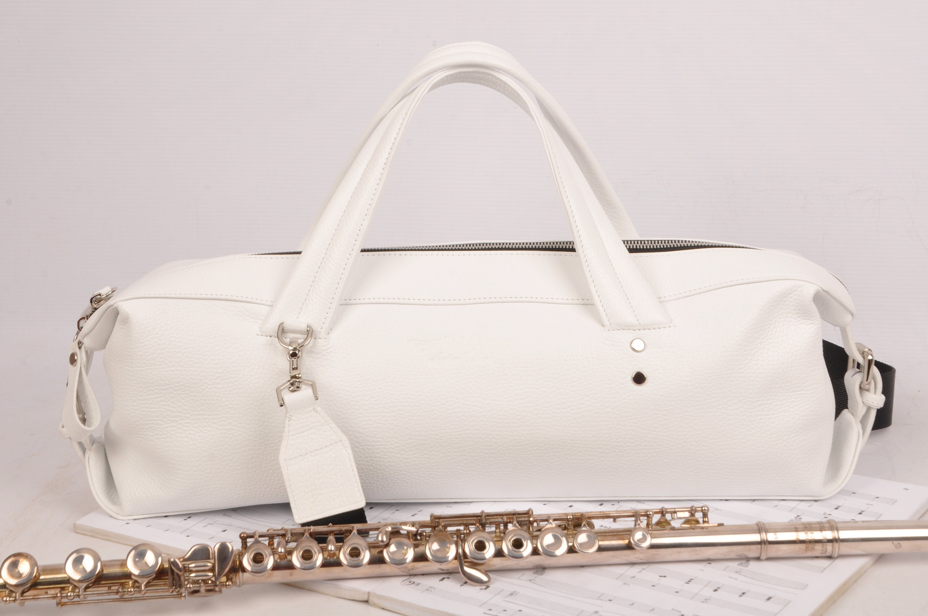 MG Leather Workのフルートケースカバー、フルートバッグ