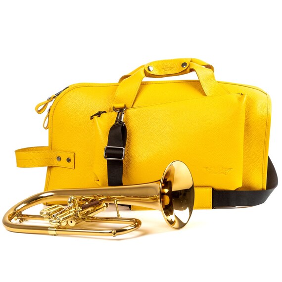 フリューゲルホルンレザーギグバッグ：パーソナライズされた