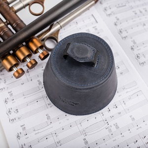 Trumpet leather magnetic mute, trumpet plunger mute, personalized gift for trumpet player, trumpet plunger mute, trumpet magnetic mute