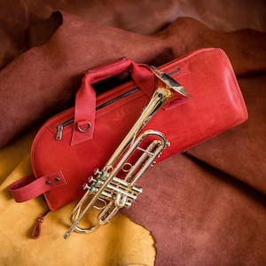 Trumpet Gig Bag, Red Leather Trumpet Bag, Trumpet carry case, Personalized Trumpet Gig Bag, Gift for Trumpet player, Trumpet Accessories