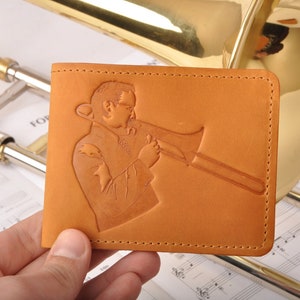 Cartera de cuero con estampado de Miller gran regalo personalizado para trombón de MG Leather Work, regalo de trombón, regalo de amante del trombón