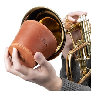 Flugelhorn Plunger mute, Magnetic leather plunger mute, Gift for jazz and classical trumpet player, Personalized trumpet flugelhorn mute