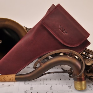 Tenor Saxophone Neck holder made of genuine leather Great personalized gift for saxophone player, gift for sax lover, sax tenor neck pouch