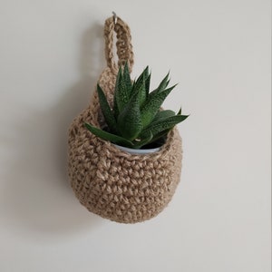 Jute plant basket, herbs basket, eco-friendly, plant hanger, hanging storage. Small basket.