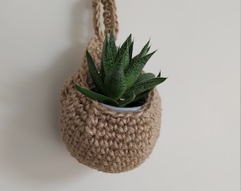 Jute plant basket, herbs basket, eco-friendly, plant hanger, hanging storage. Small basket.