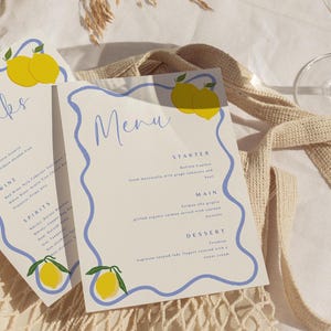 Hochzeitsmenü mit blauen und gelben Hochzeitsmenükarten Vorlage für die Karte
