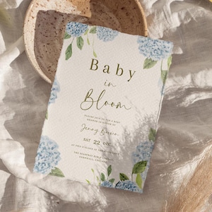 Baby in bloei blauwe hortensia groen uitnodiging stoffige blauwe bloemen babyshower uitnodiging blauwe hortensia baby shower uitnodiging blauwe babyjongen