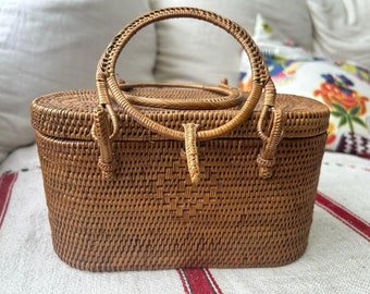 Vintage 00s Bali handwoven rattan top handle handbag, cute round handles and oblong shape