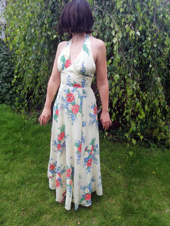 Vintage 60s Arjon California Summer Halter Dress With Floral Pattern 