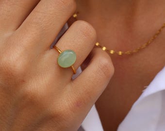 Minimalist stainless steel and natural stone ring | Adjustable gold ring | Gift for her | Adjustable ring with gemstone | Christmas gift