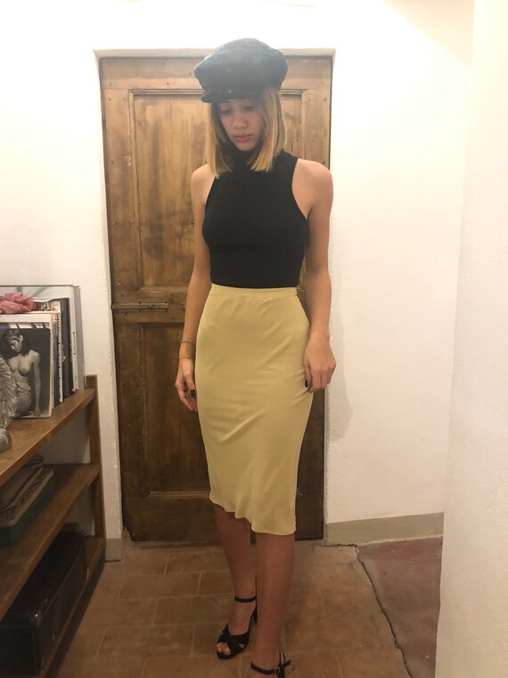 D&G Dolce and Gabbana 2000s nude color skirt / eu