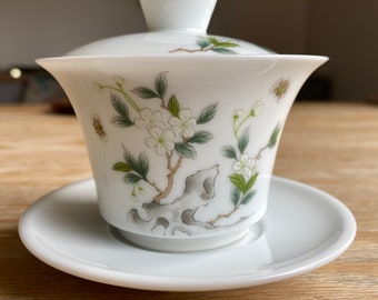 Chinese Tea Cup Lidded Cup GaiWan Spring Flowers