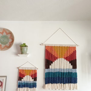 Coucher de soleil en Californie | Paysage | Suspension murale bohème en macramé rétro | Décoration d'intérieur | Cadeau de pendaison de crémaillère | Respectueux de l'environnement | Tapisserie